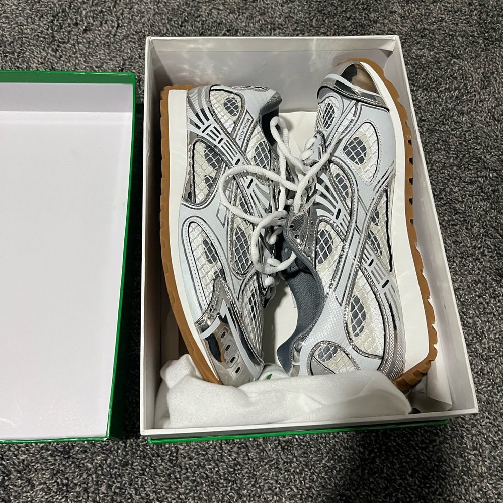 Bottega Veneta White and Gray Sneakers